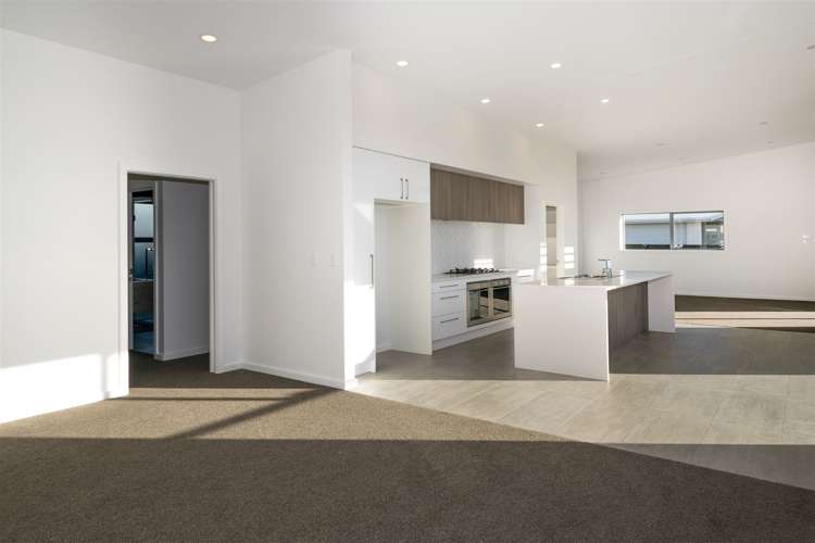 14 Corsair Crescent Burleigh_1