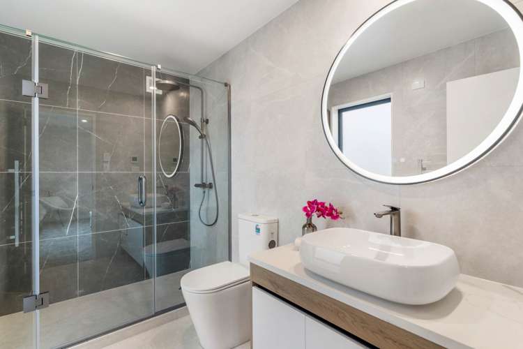 57 Malahide Drive Flat Bush_17