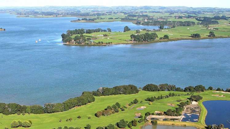 3 Uatoto Road Clarks Beach_9