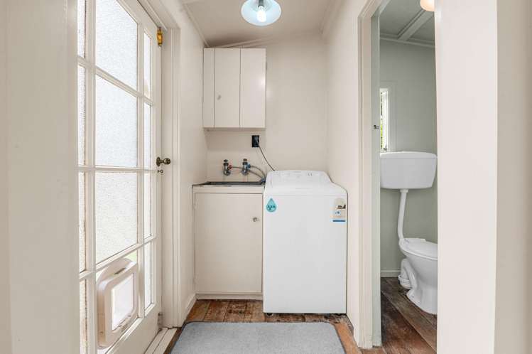 18 Naylor Street Hamilton East_13