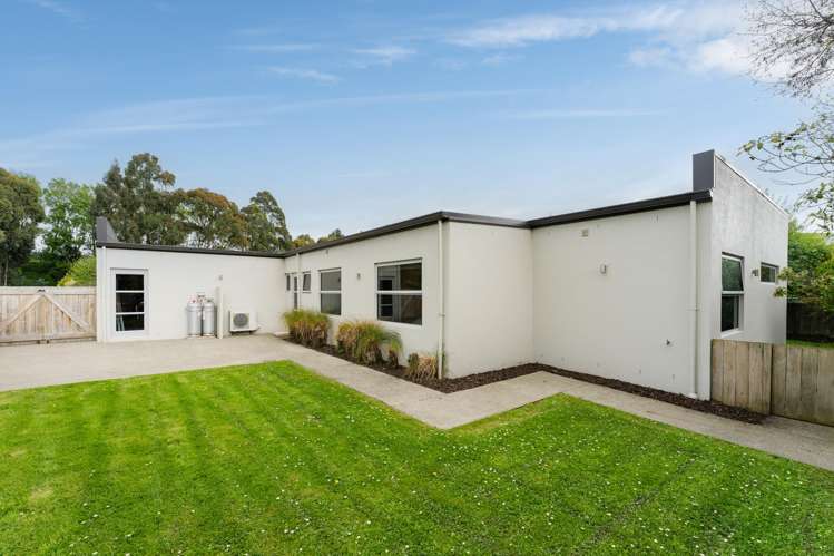 39 Woodland Avenue Mosgiel_23