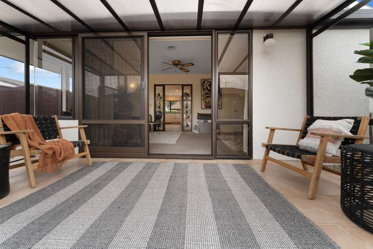 39 Aldinga Avenue Stoke_13