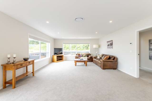 16 Prestbury Grove Churton Park_4