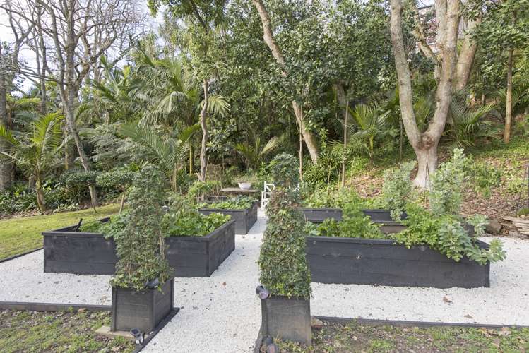 46 Scarborough Terrace Parnell_18