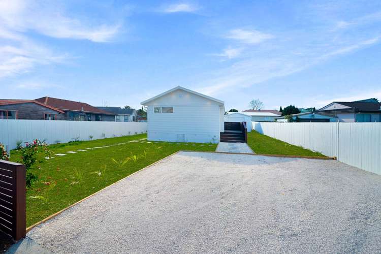 64 Tony Segedin Drive Avondale_24