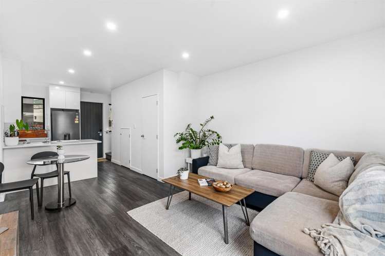 6/3 Abbotleigh Avenue Te Atatu Peninsula_15