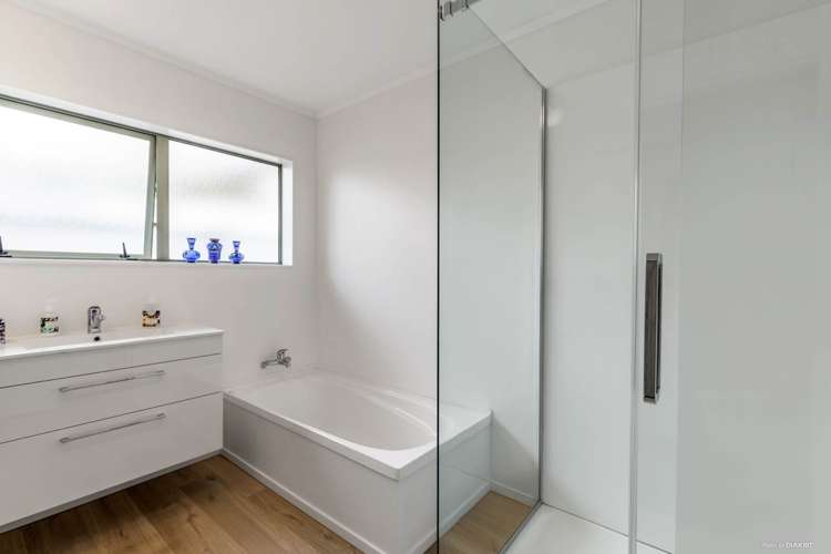 9 Kath Hopper Drive Orewa_12