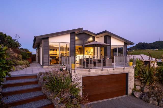 367 Princes Drive Britannia Heights_1