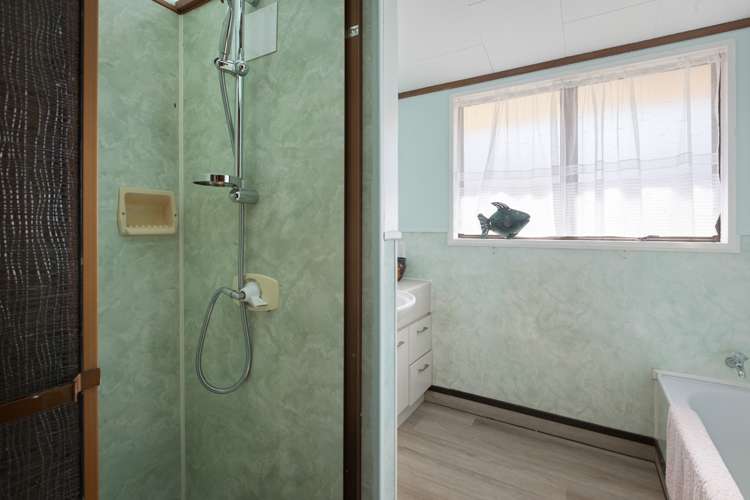 18 Station Road Paeroa_11