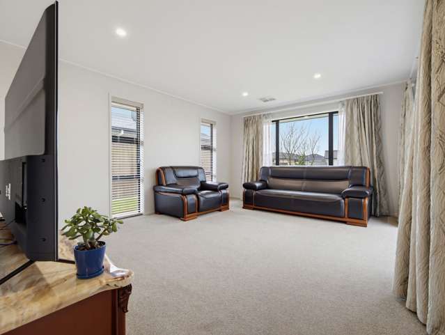 27 Costello Drive Ngatea_2