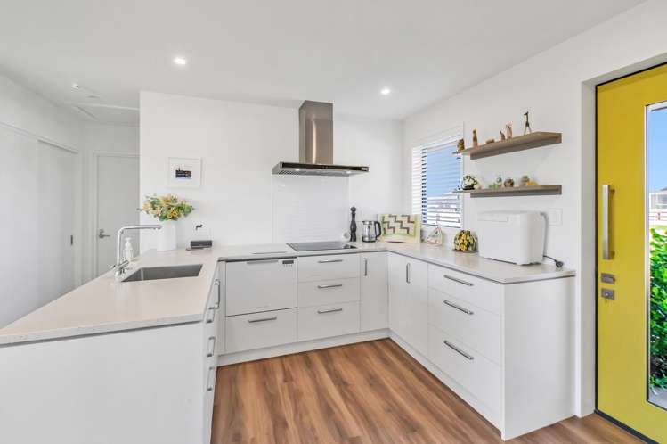 56 Summers Road Darfield_24