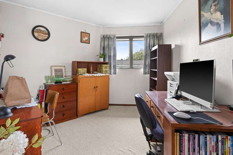 13 Trent Street Taradale_11