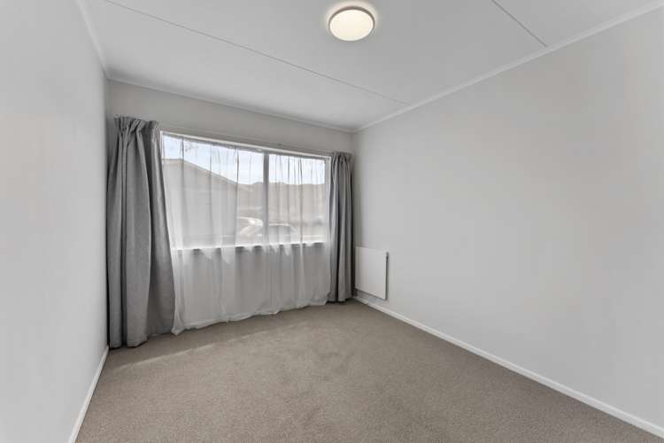 275 Wellington Road Wainuiomata_12