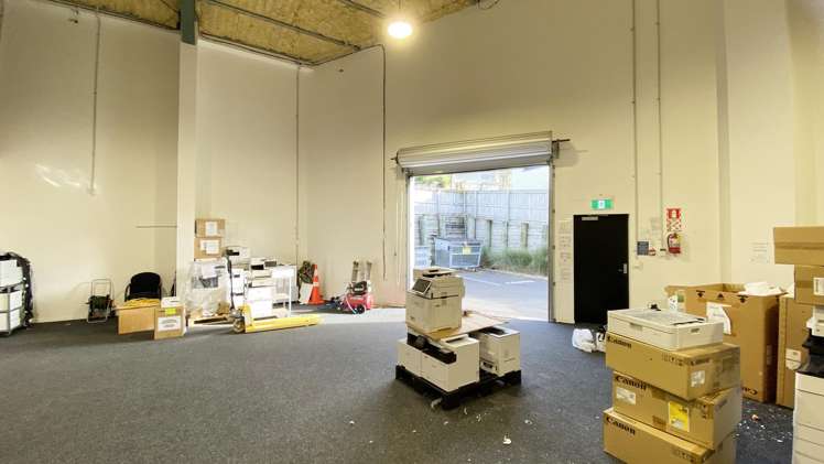 Tenancy 2/51-57 Fifteenth Avenue Tauranga South_10