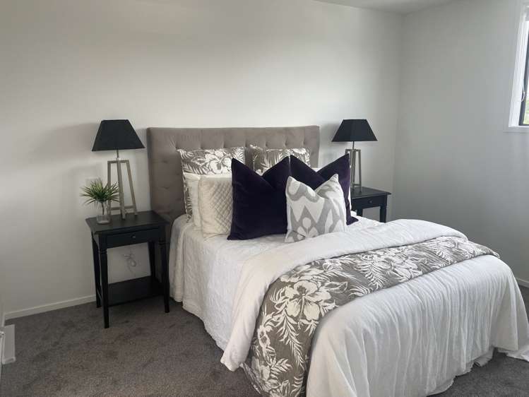 5/24 Yeovil road Te Atatu Peninsula_9