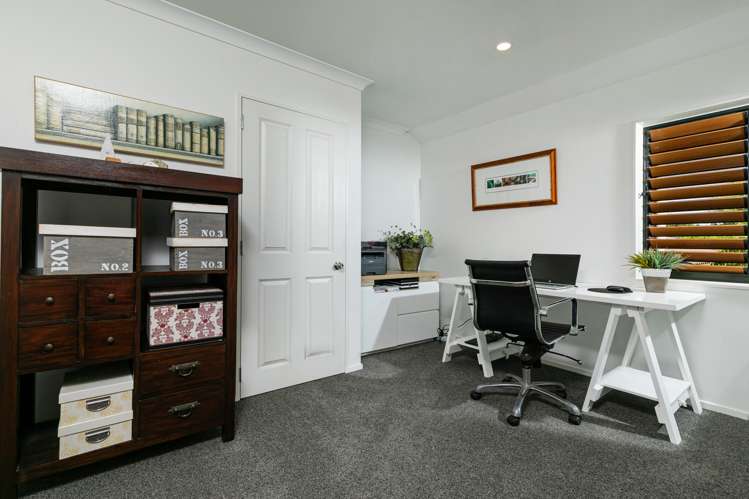 3 Admirals Court Drive Greenhithe_18