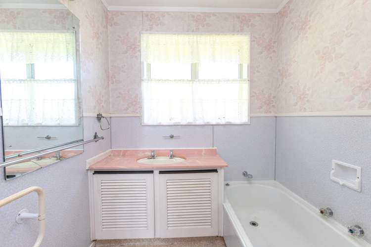 46 Norwood Road Paeroa_11