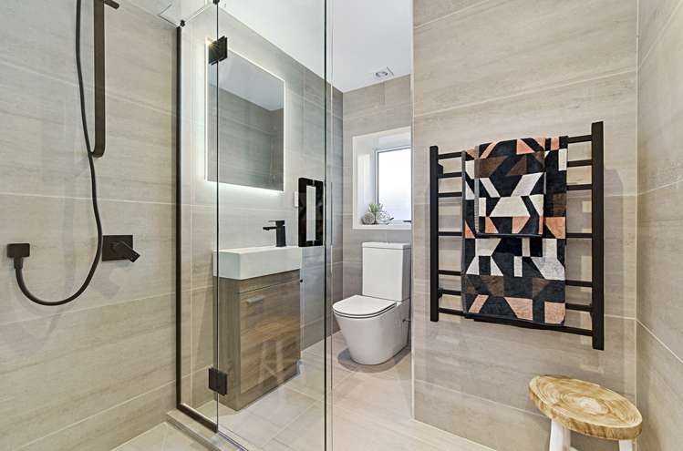 34a Seacliffe Road Hillsborough_14