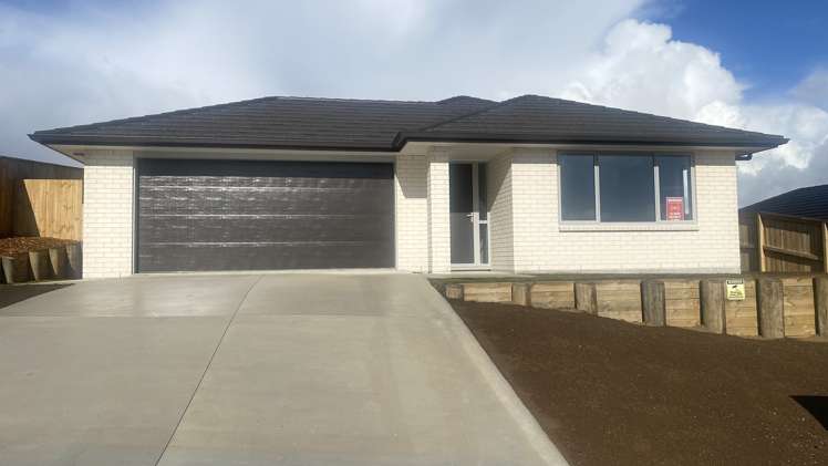 65 LEATHEM CRESCENT_0