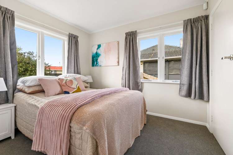 72 Sutton Crescent Papakura_10
