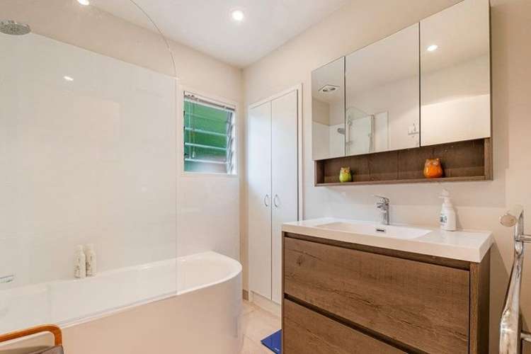 26 Lauderdale Road Birkdale_7