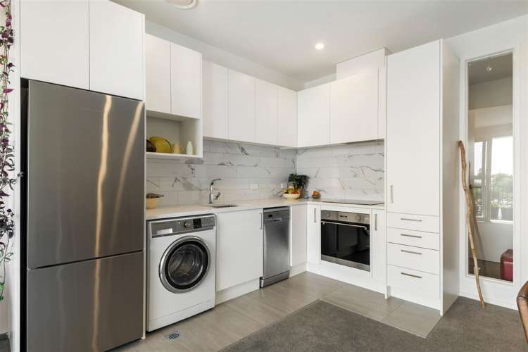 213/1a Soljak Place Mount Albert_13