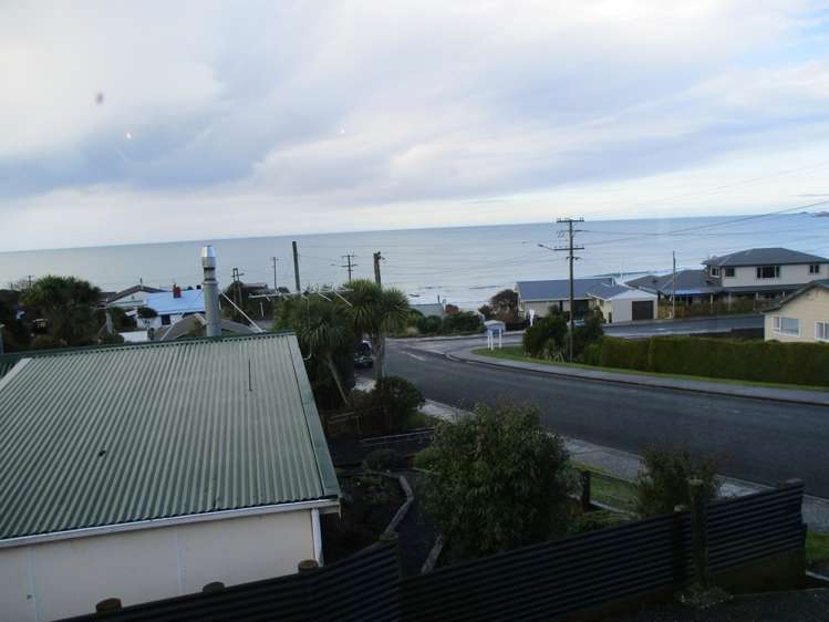 20 Rata Street Kaka Point_8