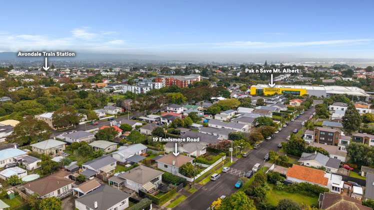 19 Ennismore Road Mount Albert_30