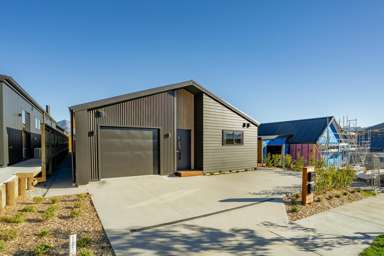 23 Rowe Drive, Hanley's Farm_2