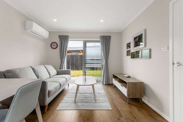 2/7 Rutherford Street Chedworth_1