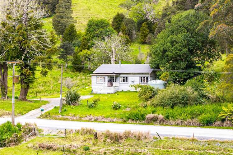 570 and 698 Whananaki South Road Whananaki_7