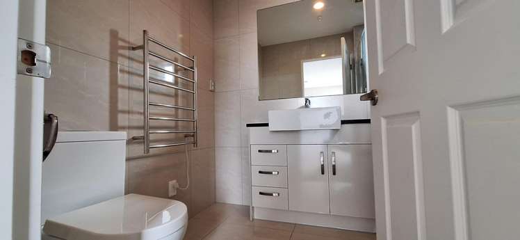 19B Mount Smart Road 1780_14
