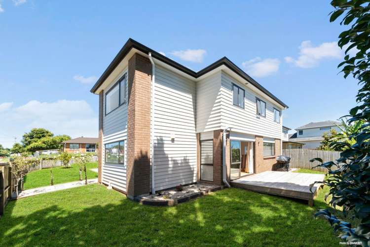 11 Te Hana Road Panmure_5