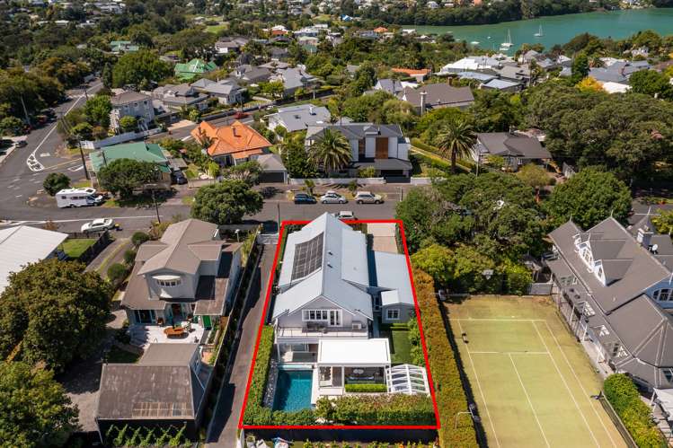 11 Bridge View Road Birkenhead_18