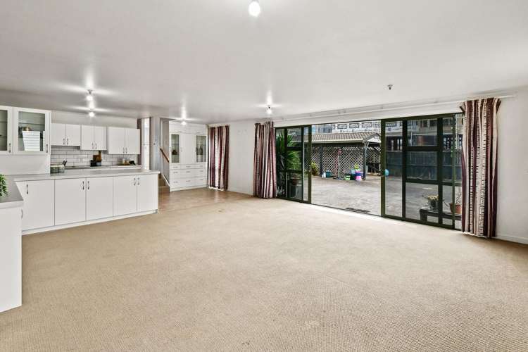 2/16 Airfield Road Takanini_17