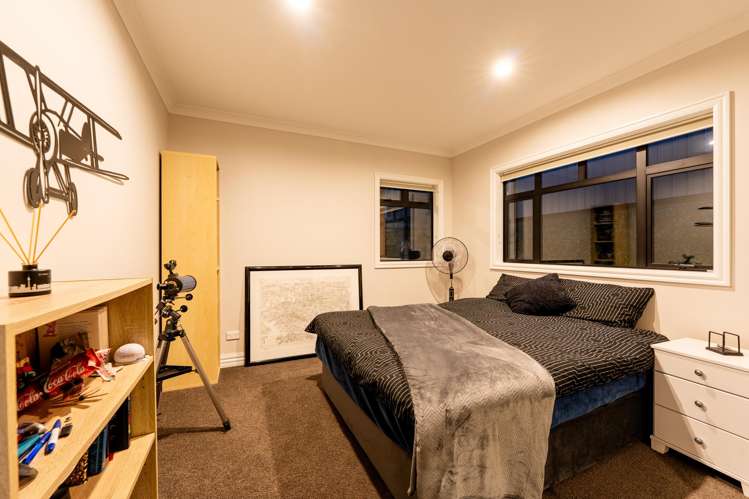 15a Kitchener Square Highfield_12