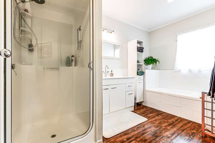 18 Moreland Avenue Pukete_17