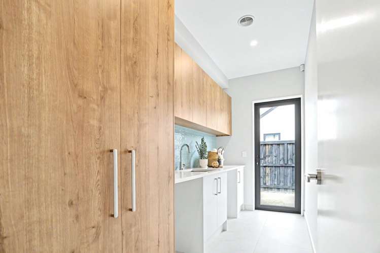 3 Kirkland Crescent Harewood_21