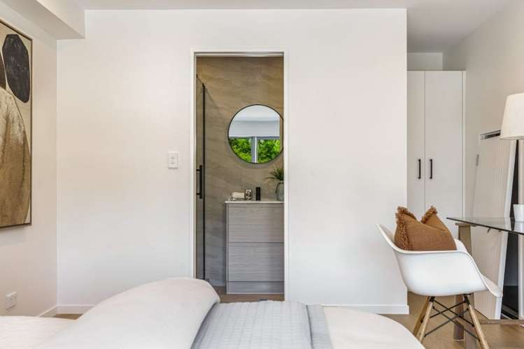 35 Lawson Creek Street 11410_9