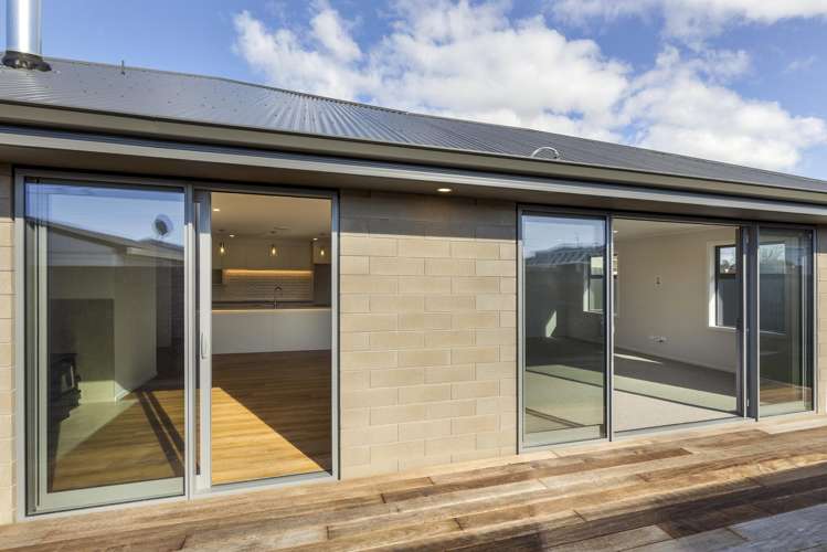 69A Howick Road Blenheim Central_31