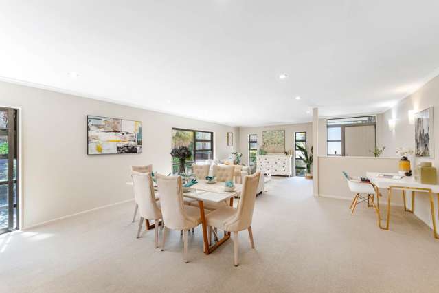 8 Carol Lee Place Albany Heights_1