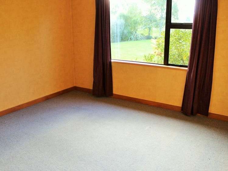 1103 Hillside Manapouri Road Manapouri_13