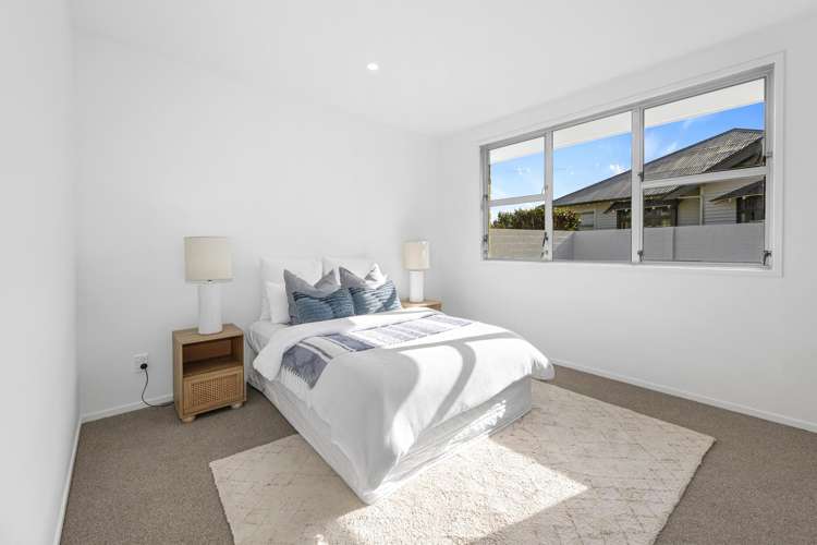 2/99 Briggs Road Shirley_14