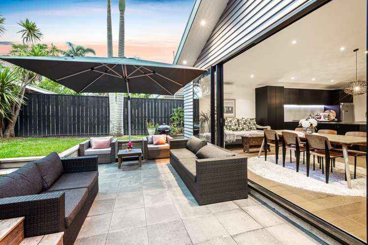 20 Wicklow Road Narrow Neck_11