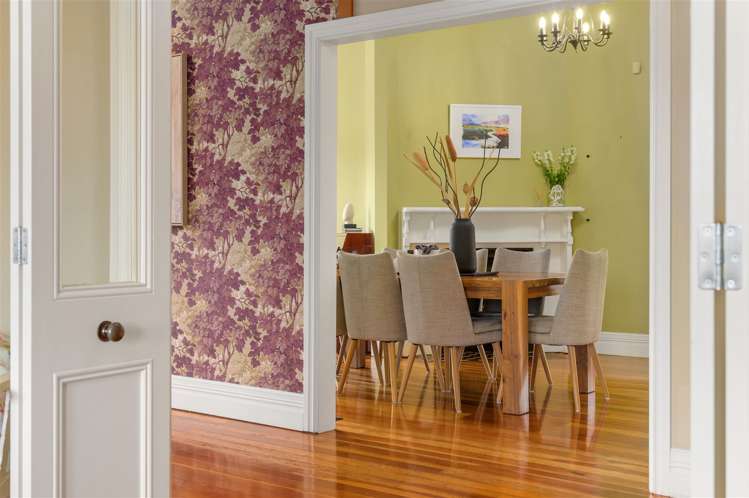 134 River Road Hamilton East_14