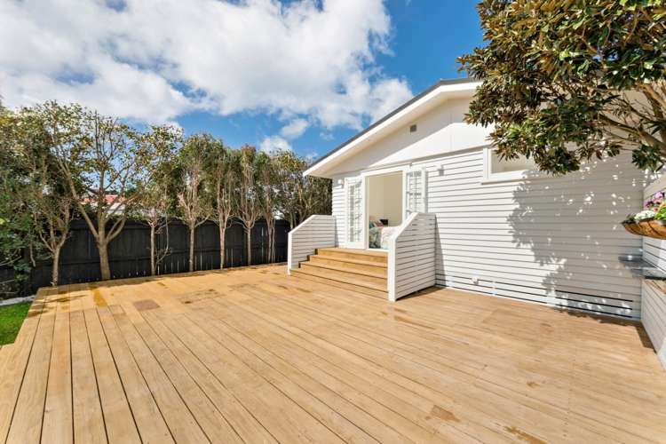 43 Graham Avenue Te Atatu Peninsula_14