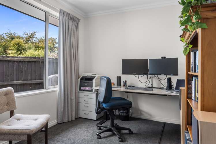 7 Serama Place Burwood_12