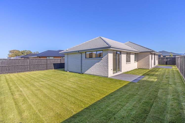 12 Weaver Street Woodend_12