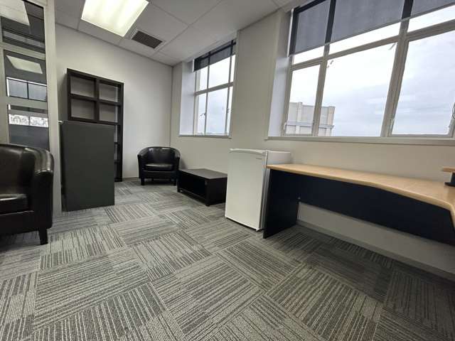 Office 1/442 Moray Place Dunedin Central_4