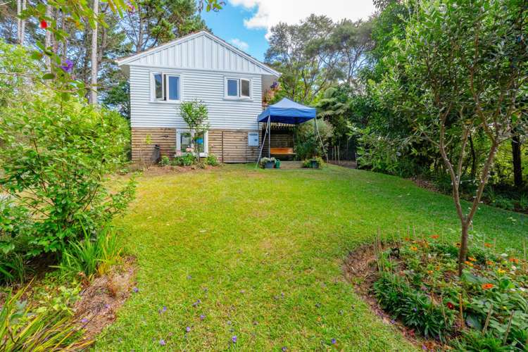 58 Bethells Road Waitakere_29